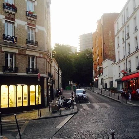 Small Arty Studio Menilmontant Paris Bagian luar foto